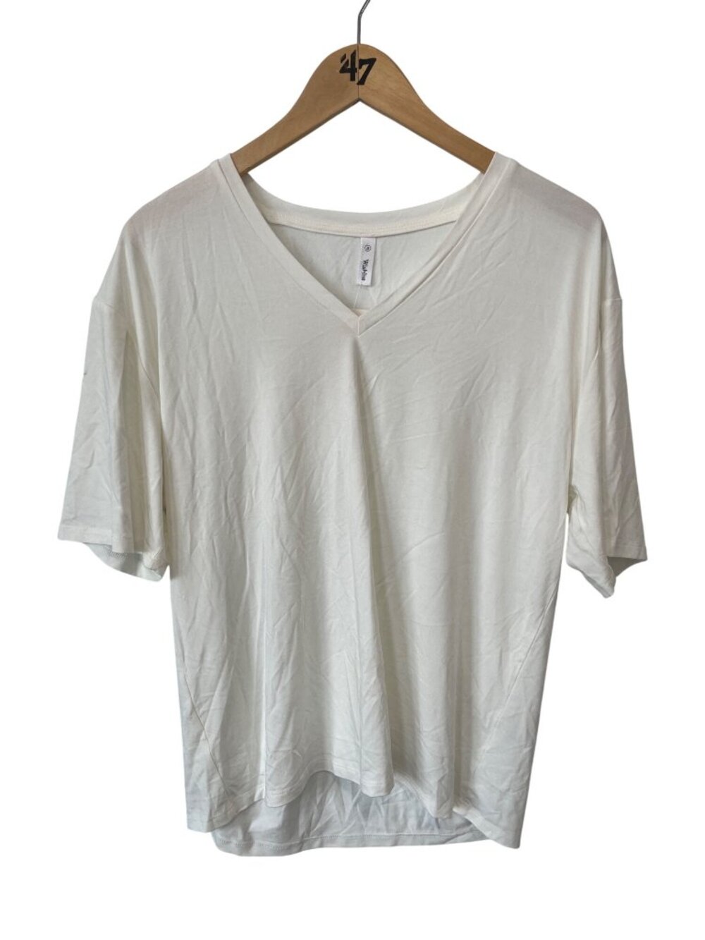 Wishlist Stella Soft Luxe Tee Small VNeck Short Sleeve Top White Casual Wear NEW